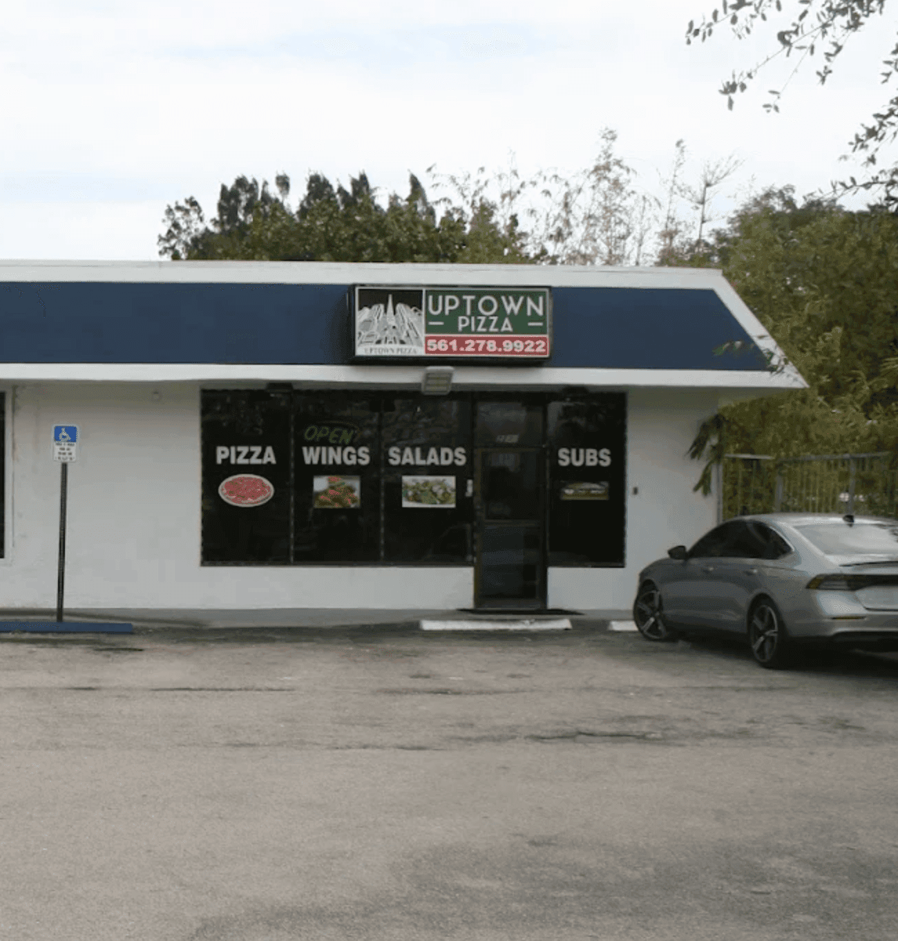 Signature Sicilian Pizza in Delray Beach | Uptown Pizza